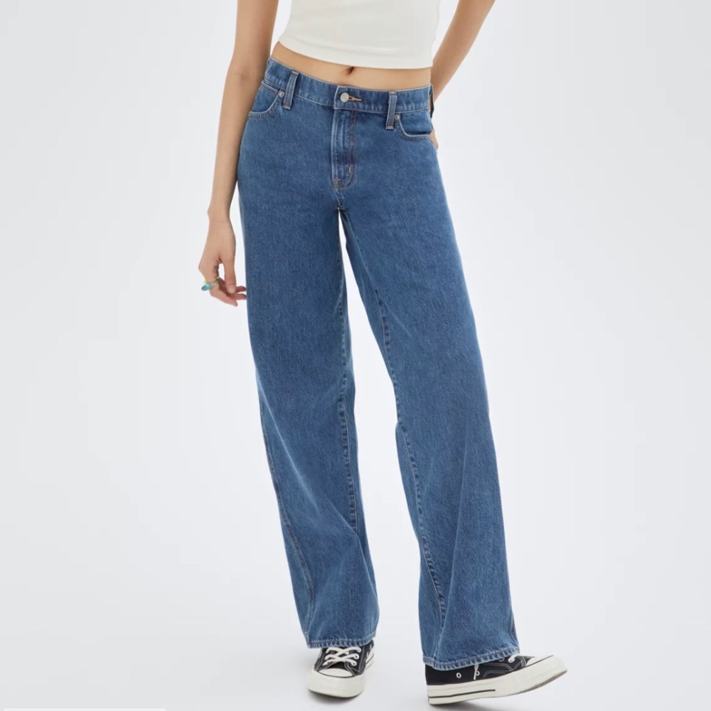 Aritzia “Sunday Best” 90’s Jeans